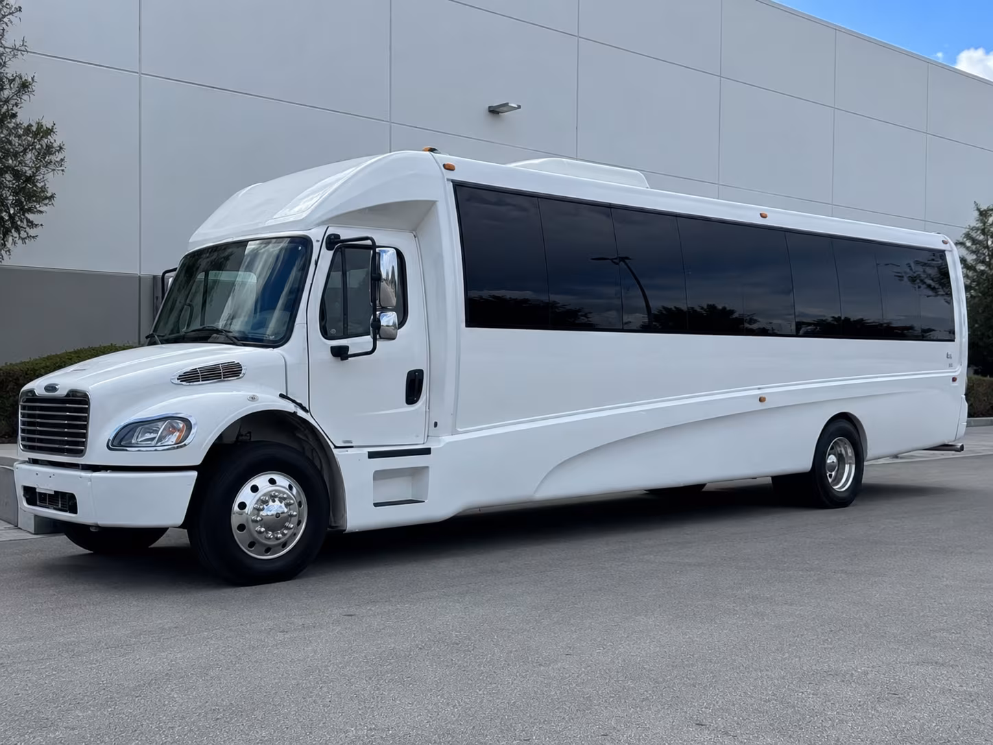 party buses to shows at the uccu center and venues across utah county